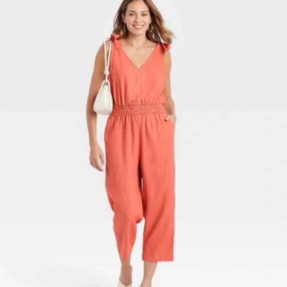Like new- Linen Blend Nursing Friendly Jumpsuit Size XS